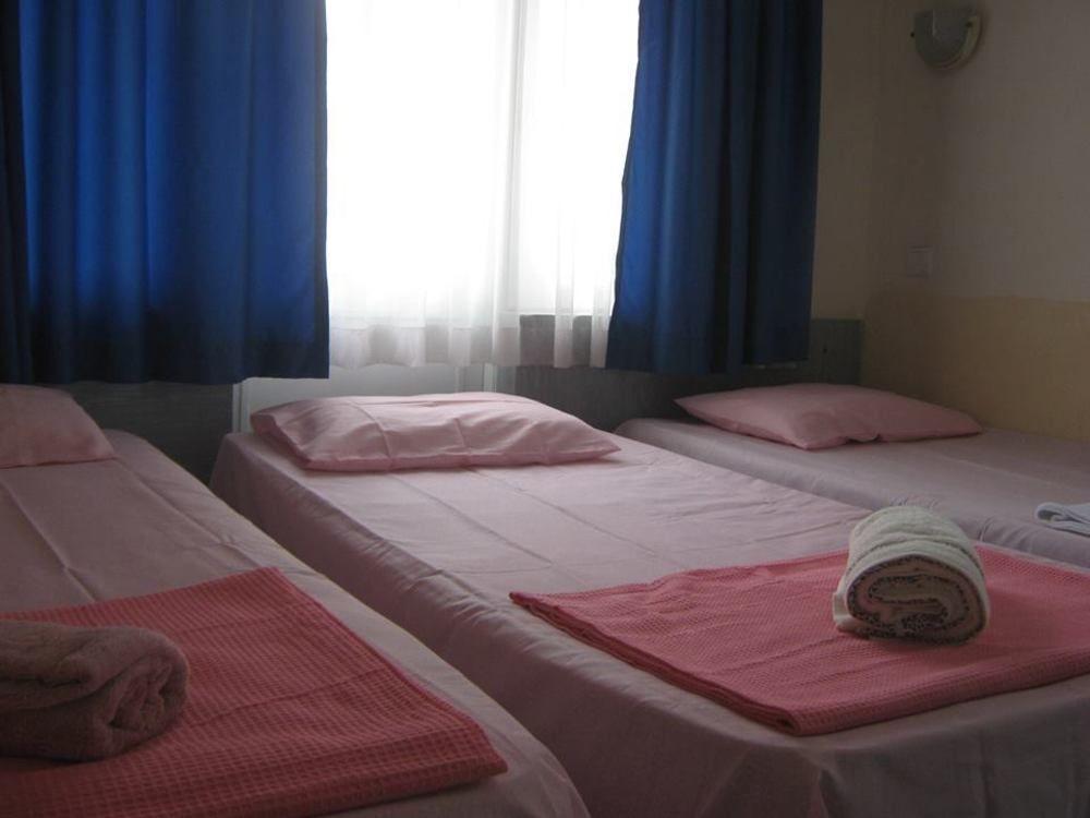 Ayda Hotel Кушадасы Экстерьер фото